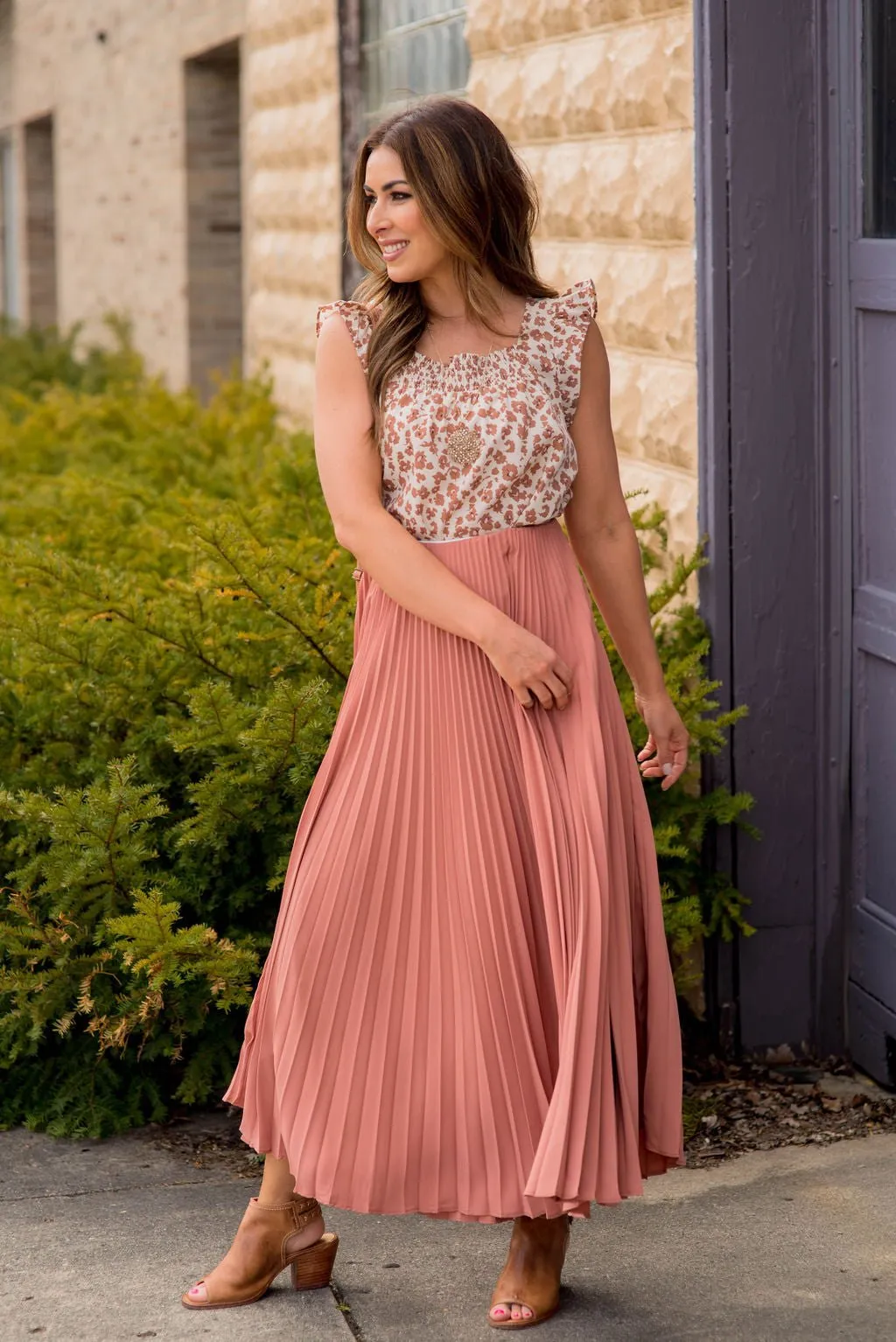 Solid Accordion Maxi Skirt